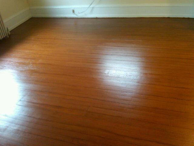 Nj Wood Walls Aesthetics Enhanced By Varnish And Skirting Board